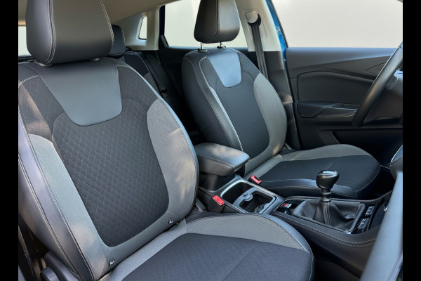 Opel Grandland X 1.2 Turbo Business Executive, luxe uitvoering, distributie riem onlangs vervangen, NL auto met nap