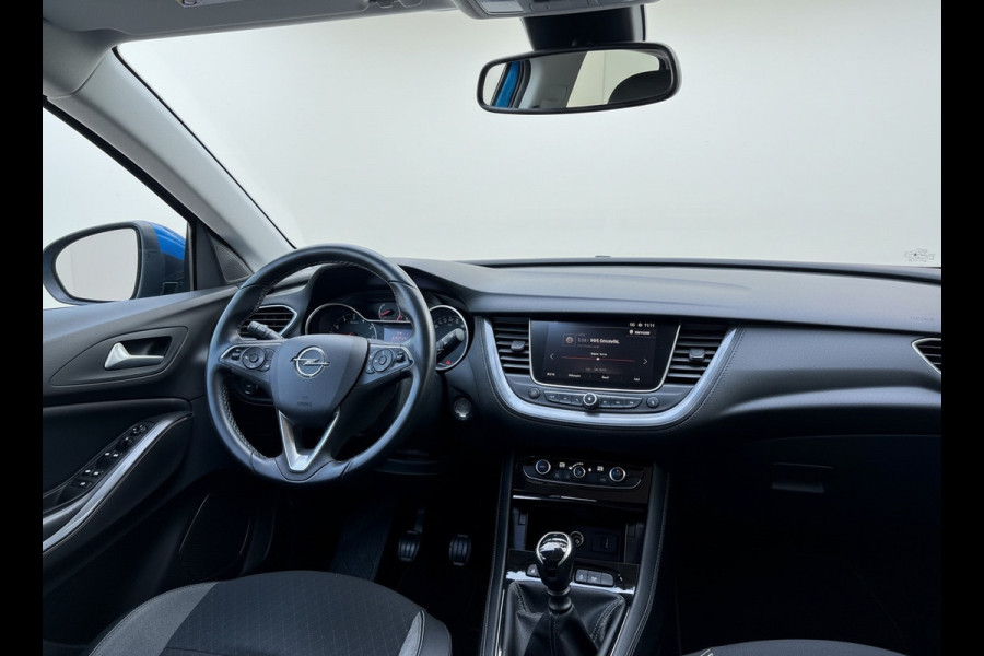 Opel Grandland X 1.2 Turbo Business Executive, luxe uitvoering, distributie riem onlangs vervangen, NL auto met nap