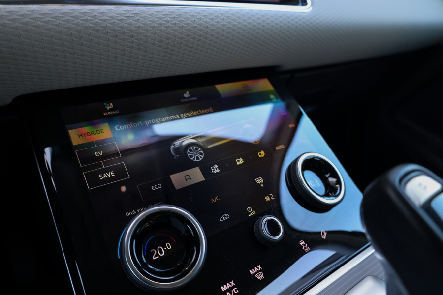 Land Rover Range Rover Evoque 1.5 P300e AWD S | PANO | 360 | ELEK TREKHAAK | DEALER ONDH | ELEK STOELEN |