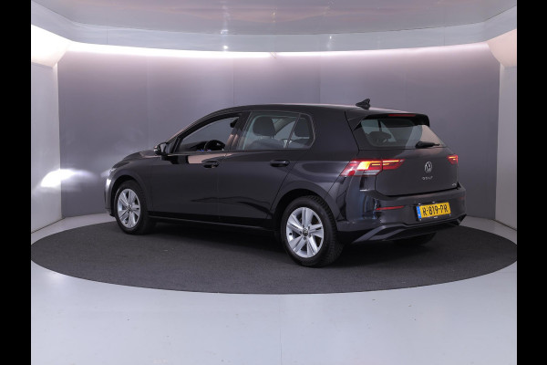 Volkswagen Golf 1.0 eTSI Life 110 pk Automaat (DSG) | Navigatie | Parkeersensoren | Achteruitrijcamera | Adaptieve cruise control | Autom. airco | Apple Carplay/Android Auto |
