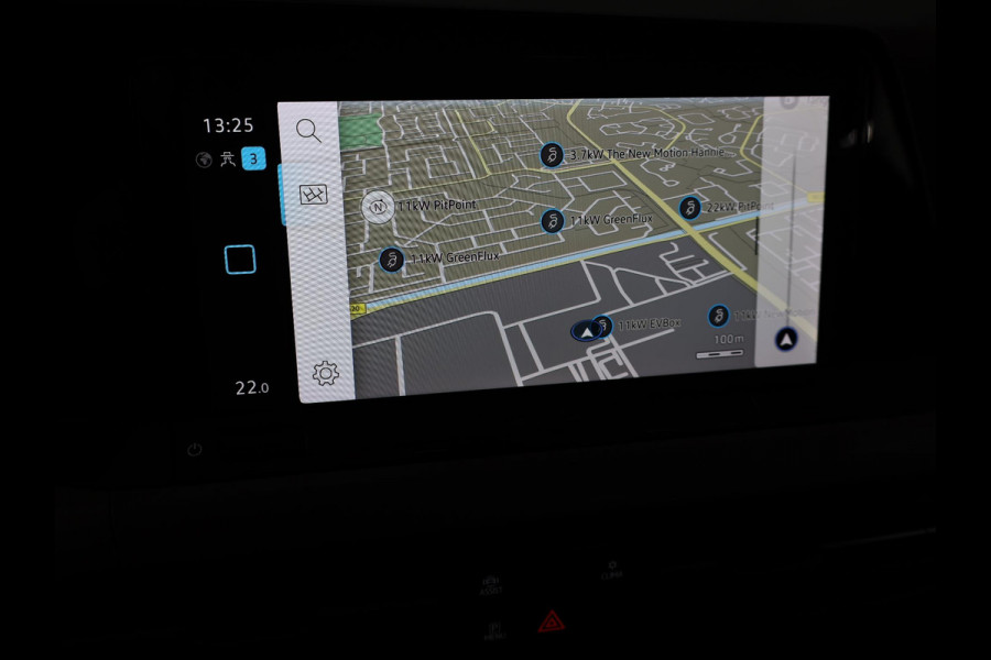 Volkswagen Golf 1.0 eTSI Life 110 pk Automaat (DSG) | Navigatie | Parkeersensoren | Achteruitrijcamera | Adaptieve cruise control | Autom. airco | Apple Carplay/Android Auto |