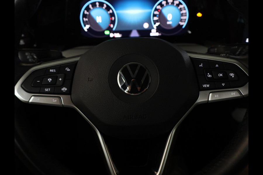 Volkswagen Golf 1.0 eTSI Life 110 pk Automaat (DSG) | Navigatie | Parkeersensoren | Achteruitrijcamera | Adaptieve cruise control | Autom. airco | Apple Carplay/Android Auto |