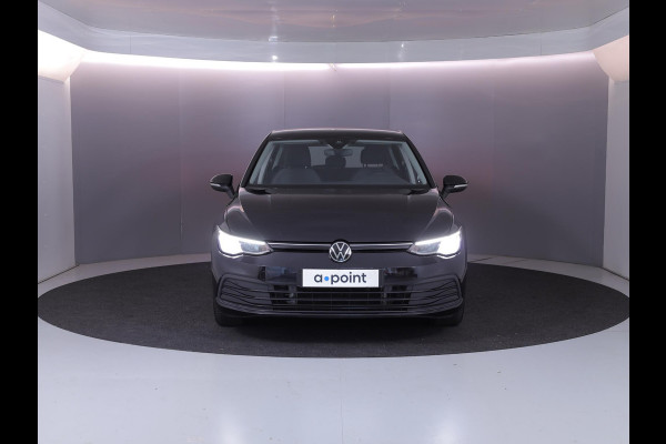 Volkswagen Golf 1.0 eTSI Life 110 pk Automaat (DSG) | Navigatie | Parkeersensoren | Achteruitrijcamera | Adaptieve cruise control | Autom. airco | Apple Carplay/Android Auto |