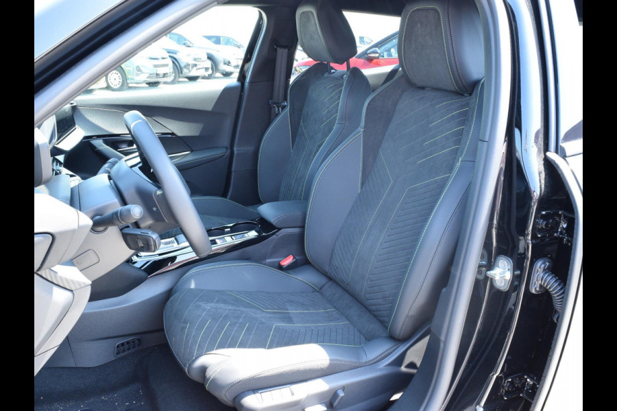Peugeot e-2008 EV GT Avantage 54 kWh | Warmtepomp | Alcantara | Stoelverwarming