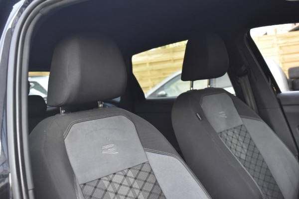 Volkswagen Polo 1.0 TSI R-Line Business IQ Light Camera Carplay