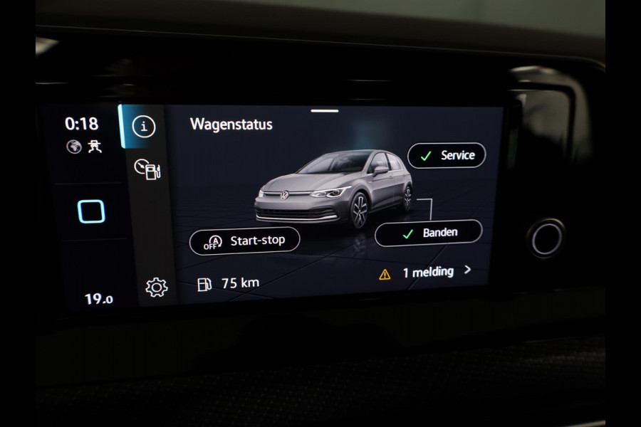 Volkswagen Golf 1.5 eTSI R-Line 130 pk Automaat (DSG) | Navigatie via App | Parkeersensoren | Autom. airco | Apple Carplay/Android Auto | R-Line |