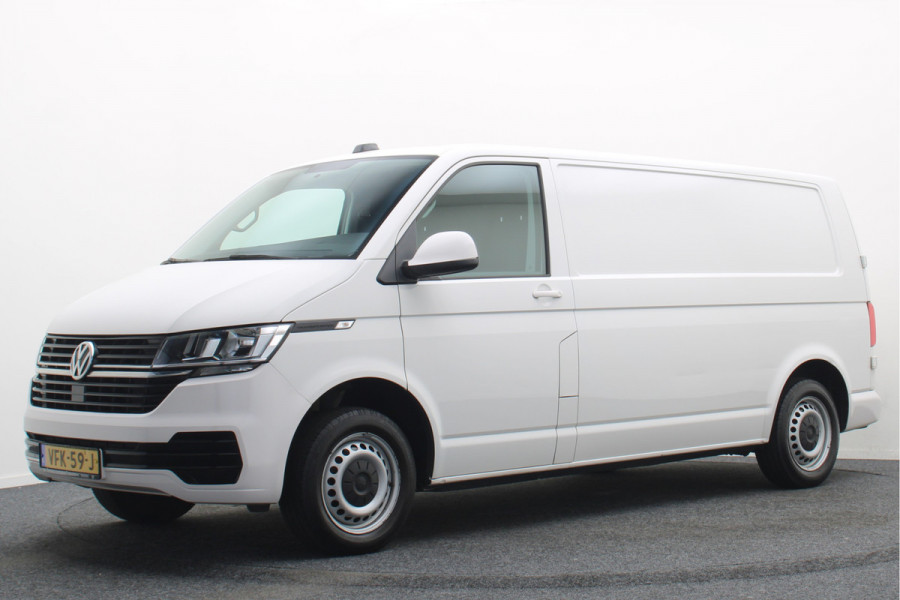 Volkswagen Transporter 2.0 TDI L2H1 28 DSG Apple Carplay, Trekhaak, Cruise, Airco, DAB