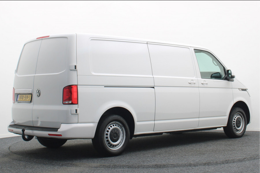 Volkswagen Transporter 2.0 TDI L2H1 28 DSG Apple Carplay, Trekhaak, Cruise, Airco, DAB