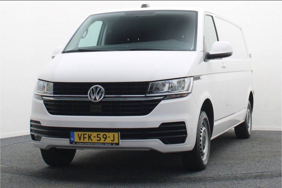 Volkswagen Transporter 2.0 TDI L2H1 28 DSG Apple Carplay, Trekhaak, Cruise, Airco, DAB