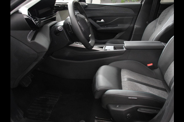 Peugeot 408 1.2 PureTech Allure Pack 130 Autmaat Comfort Pakket, Electrische stoelverstelling LV, stoelverwarming  Camera 360  Navigatie  Climate Control  Dab  Led Parkeer sensoren