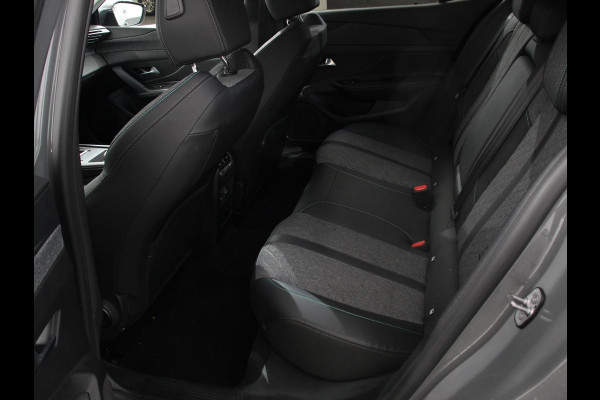 Peugeot 408 1.2 PureTech Allure Pack 130 Autmaat Comfort Pakket, Electrische stoelverstelling LV, stoelverwarming  Camera 360  Navigatie  Climate Control  Dab  Led Parkeer sensoren