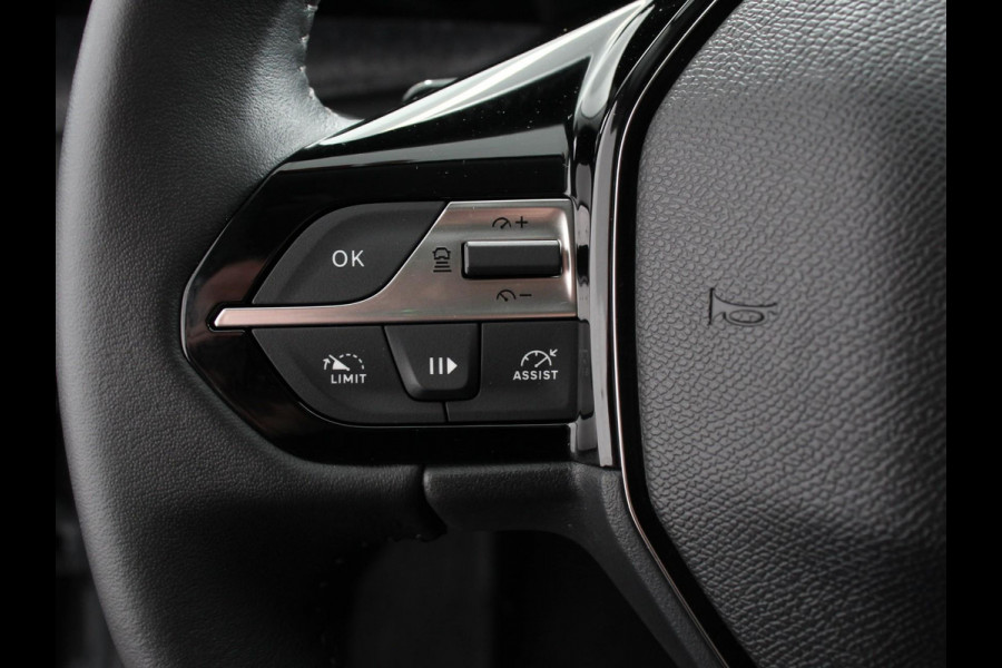 Peugeot 408 1.2 PureTech Allure Pack 130 Autmaat Comfort Pakket, Electrische stoelverstelling LV, stoelverwarming  Camera 360  Navigatie  Climate Control  Dab  Led Parkeer sensoren