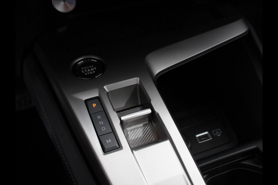 Peugeot 408 1.2 PureTech Allure Pack 130 Autmaat Comfort Pakket, Electrische stoelverstelling LV, stoelverwarming  Camera 360  Navigatie  Climate Control  Dab  Led Parkeer sensoren