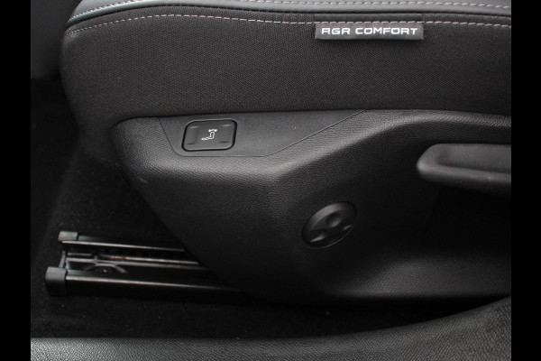Peugeot 408 1.2 PureTech Allure Pack 130 Autmaat Comfort Pakket, Electrische stoelverstelling LV, stoelverwarming  Camera 360  Navigatie  Climate Control  Dab  Led Parkeer sensoren