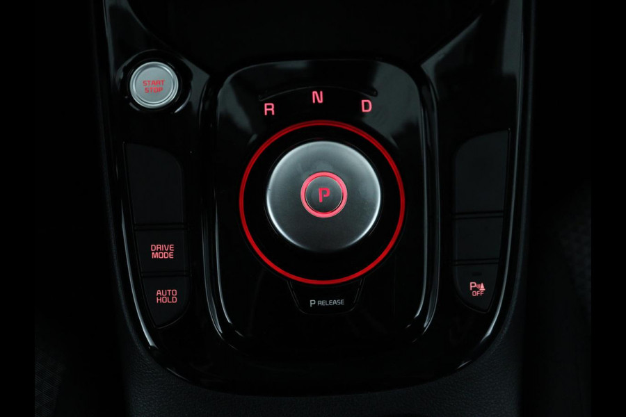 Kia e-Soul DynamicLine 64 kWh | SOH 97,5% | Cruise control | Carplay | Park assist | Camera | Climate control | Virtueel dashboard | plug-in