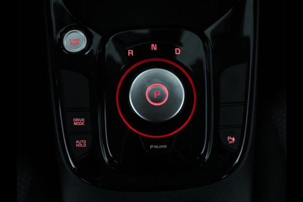 Kia e-Soul DynamicLine 64 kWh | SOH 97,5% | Cruise control | Carplay | Park assist | Camera | Climate control | Virtueel dashboard | plug-in