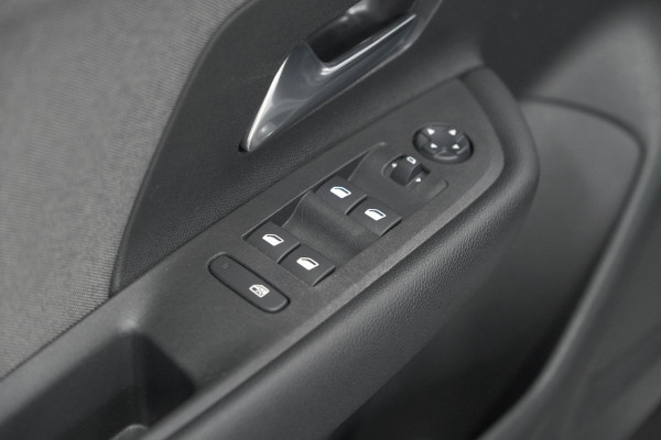 Opel Mokka Turbo 130 AT8 Edition | Camera | Parkeersensoren | Navigatie | Apple Carplay | Stoelverwarming