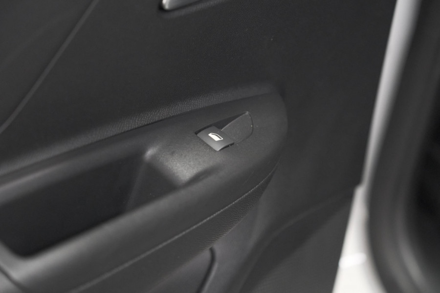 Opel Mokka Turbo 130 AT8 Edition | Camera | Parkeersensoren | Navigatie | Apple Carplay | Stoelverwarming