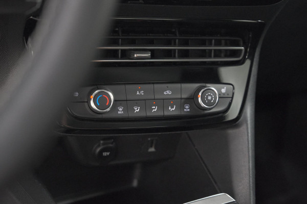 Opel Mokka Turbo 130 AT8 Edition | Camera | Parkeersensoren | Navigatie | Apple Carplay | Stoelverwarming