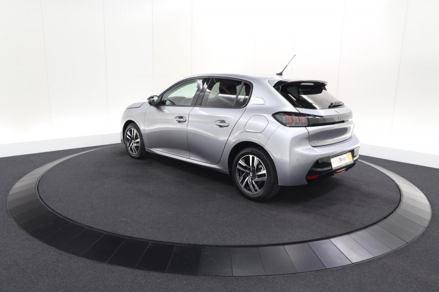 Peugeot 208 PureTech 100 Allure | Navigatie | Parkeersensoren | Apple Carplay