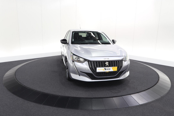 Peugeot 208 PureTech 100 Allure | Navigatie | Parkeersensoren | Apple Carplay