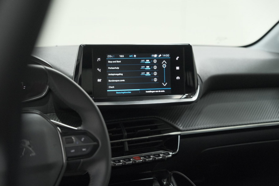 Peugeot 208 PureTech 100 Allure | Navigatie | Parkeersensoren | Apple Carplay