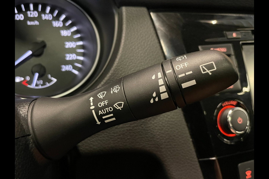 Nissan QASHQAI 1.3 DIG-T N-Connecta|159 PK|PANO|AFNEEMBARE TREKHAAK|APPLE CARPLAY|CAMERA|CRUISE+CLIMATE CTRL|STOELVERWARMING|LMV|