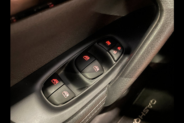 Nissan QASHQAI 1.3 DIG-T N-Connecta|159 PK|PANO|AFNEEMBARE TREKHAAK|APPLE CARPLAY|CAMERA|CRUISE+CLIMATE CTRL|STOELVERWARMING|LMV|