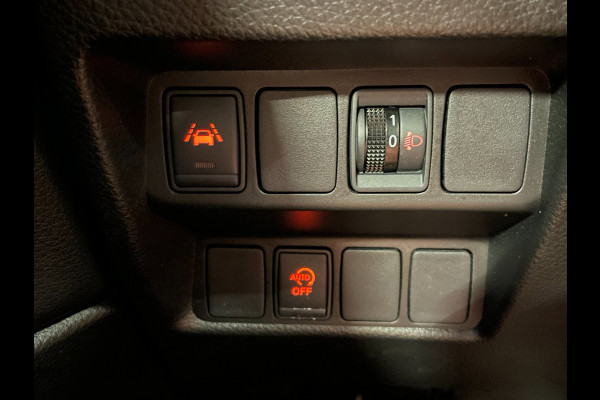 Nissan QASHQAI 1.3 DIG-T N-Connecta|159 PK|PANO|AFNEEMBARE TREKHAAK|APPLE CARPLAY|CAMERA|CRUISE+CLIMATE CTRL|STOELVERWARMING|LMV|