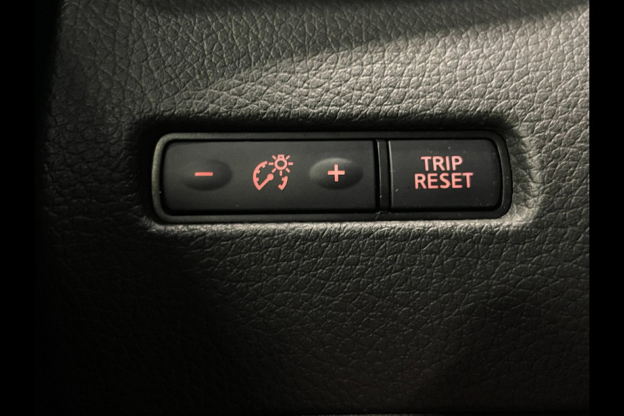 Nissan QASHQAI 1.3 DIG-T N-Connecta|159 PK|PANO|AFNEEMBARE TREKHAAK|APPLE CARPLAY|CAMERA|CRUISE+CLIMATE CTRL|STOELVERWARMING|LMV|