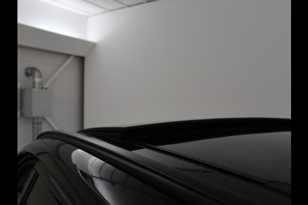 BMW X1 xDrive25e Business Edition Plus | SOH 91,4% | Panoramadak | Leder | Stoelverwarming | Sfeerverlichting | Cruise control | Navigatie | Park assist | PHEV