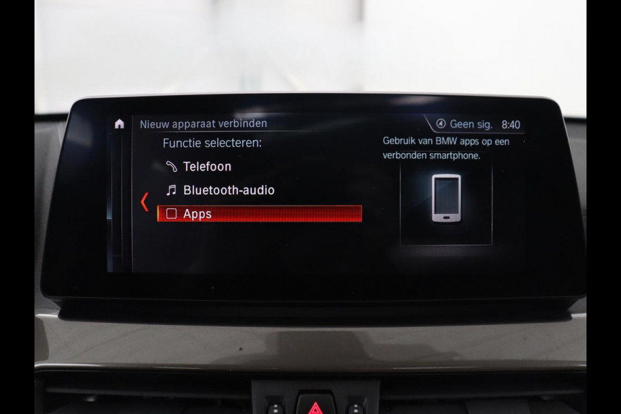 BMW X1 xDrive25e Business Edition Plus | SOH 91,4% | Panoramadak | Leder | Stoelverwarming | Sfeerverlichting | Cruise control | Navigatie | Park assist | PHEV