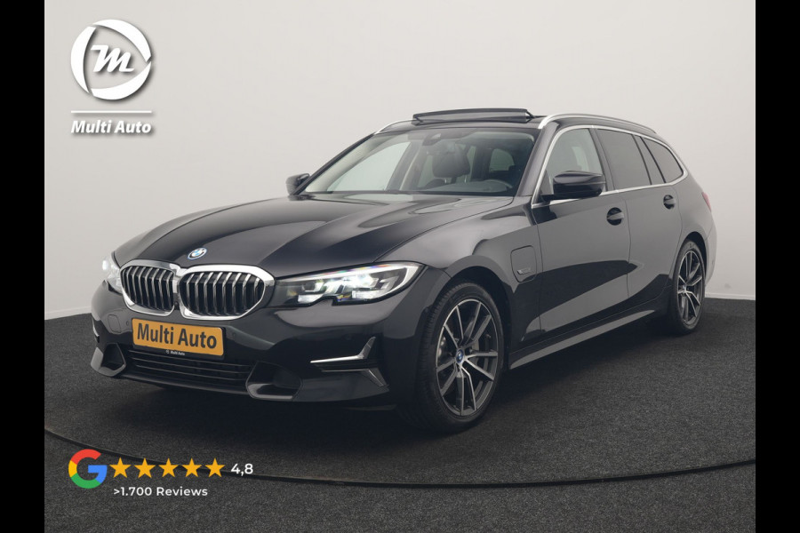 BMW 3 Serie Touring 330e Luxury Line PHEV 293pk Dealer O.H. | Trekhaak Af Fabriek | Panodak | 360 Camera | Lederen Sportstoelen Memory & Verwarmd | Keyless | Blis | Sfeerverlichting | Apple Carplay | Navigatie | DAB | Plug In Hybrid |