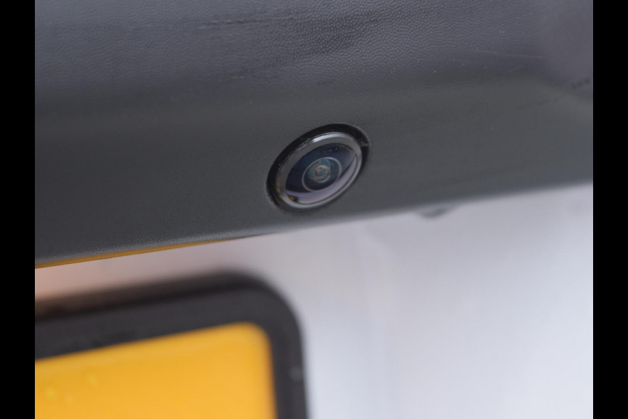 Citroën ë-Jumpy L3 75 kWh | tot 8 jaar garantie | camera | navi incl. Apple Carplay | laadruimtebetimmering | parkeersensoren voor & achter | dodehoek detectie | rijklaarprijs |
