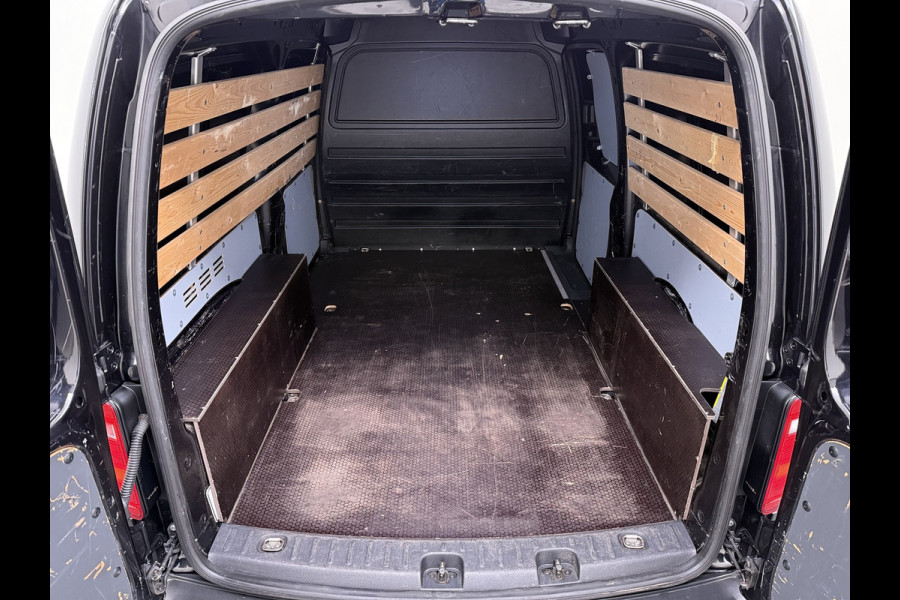 Volkswagen Caddy 2.0 TDI L2H1 BMT Maxi 102PK! Trekhaak, Navigatie, Cruise Control