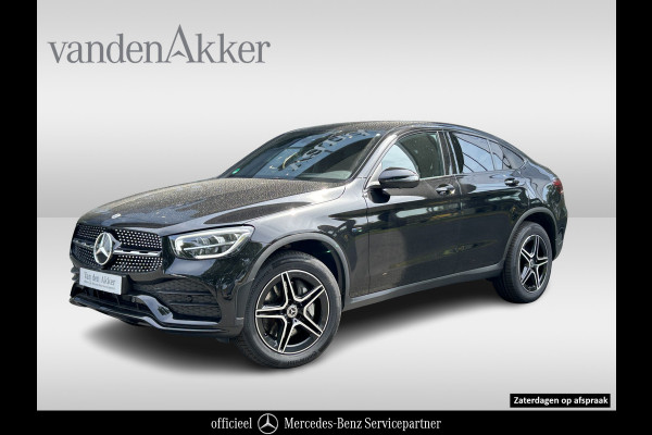 Mercedes-Benz GLC 300e AMG 4Matic Coupé // Trekhaak // 360 Camera // Sfeerverlichting // Augmented Reality // Night Pakket // Digitaal dashbord