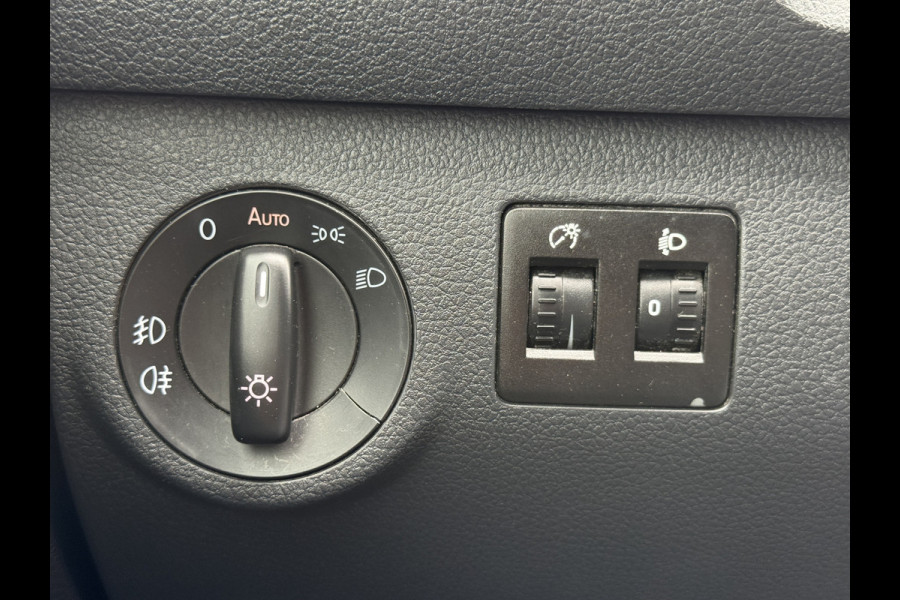 Volkswagen E-Caddy 37kWh 113PK L2H1 Elektrisch Caddy ABT Maxi 37,3kWh 159km WLTP LED Trekhaak Airco Stoelverwarming Parkeersensoren