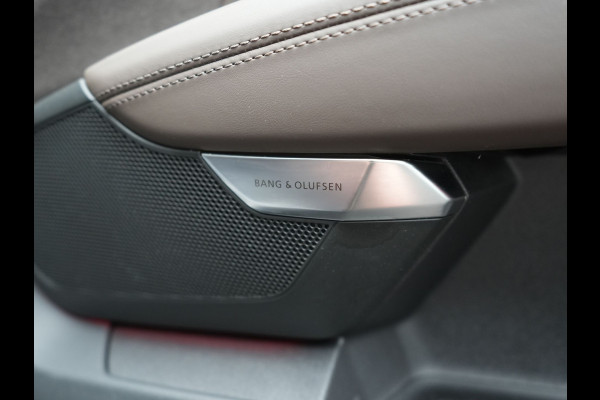 Audi e-tron GT 93 kWh 476pk Dealer O.H | Panodak | Head Up | Adaptive Cruise | 360 Camera | Laser LED | Bang & Olufsen | Lederen Sportstoelen Memory & Ventilatie | Keyless | Blis | Stuur & Stoelen Verwarmd | Navigatie | Virtual | DAB | 20"L.M |