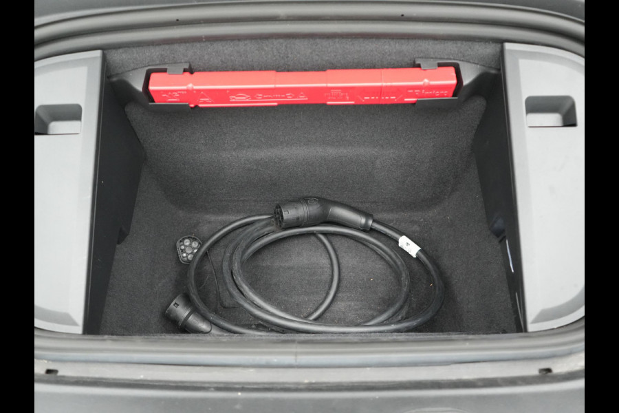 Audi e-tron GT 93 kWh 476pk Dealer O.H | Panodak | Head Up | Adaptive Cruise | 360 Camera | Laser LED | Bang & Olufsen | Lederen Sportstoelen Memory & Ventilatie | Keyless | Blis | Stuur & Stoelen Verwarmd | Navigatie | Virtual | DAB | 20"L.M |