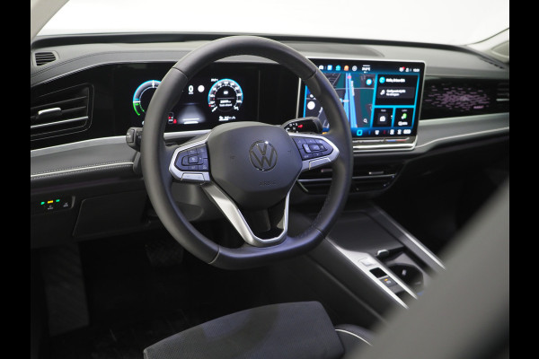Volkswagen Passat Variant 1.5 eHybrid 204PK | Leder/Alcantara | Trekhaak | Stoelventilatie | Massage | HUD | 360 | Memory