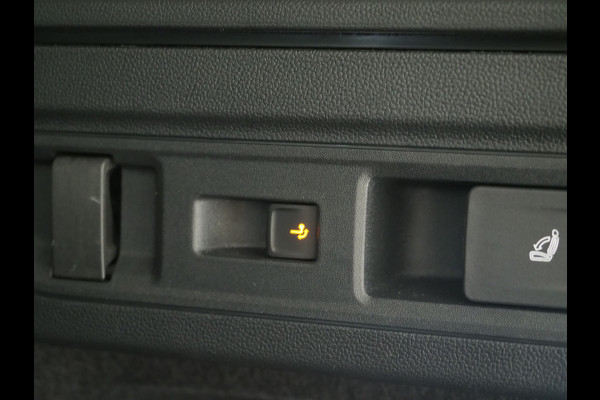 Volkswagen Passat Variant 1.5 eHybrid 204PK | Leder/Alcantara | Trekhaak | Stoelventilatie | Massage | HUD | 360 | Memory