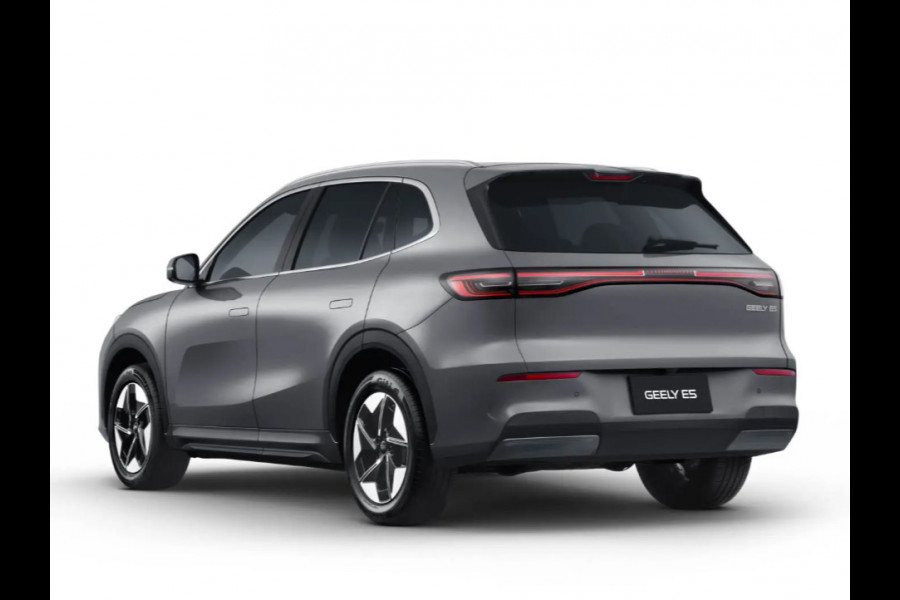 GEELY E5 Max+ 68 kWh 218 PK | 450 Km bereik | Panoramadak | 360 Camera | Warmtepomp | Stoelverwarming & verkoeling | Massagestoelen | Elektrische klep | Stuurverwarming | Parkeersensoren | Achterbank verwarmd | 19 Inch