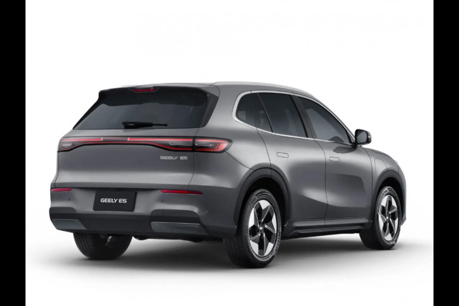 GEELY E5 Max+ 68 kWh 218 PK | 450 Km bereik | Panoramadak | 360 Camera | Warmtepomp | Stoelverwarming & verkoeling | Massagestoelen | Elektrische klep | Stuurverwarming | Parkeersensoren | Achterbank verwarmd | 19 Inch