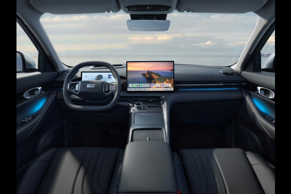 GEELY E5 Max+ 68 kWh 218 PK | 450 Km bereik | Panoramadak | 360 Camera | Warmtepomp | Stoelverwarming & verkoeling | Massagestoelen | Elektrische klep | Stuurverwarming | Parkeersensoren | Achterbank verwarmd | 19 Inch