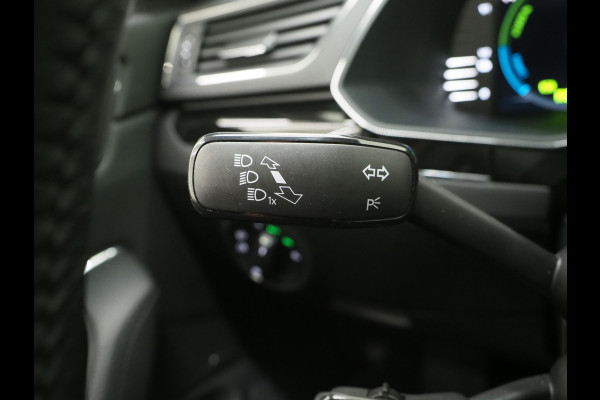 Škoda Superb Combi 1.4 TSI iV Laurin & Klement | Leder | Trekhaak | Massage | Canton | 360 | Memory | Stoelkoeling | Keyless