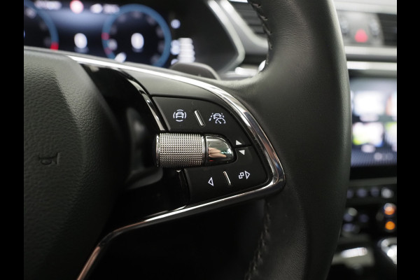 Škoda Superb Combi 1.4 TSI iV Laurin & Klement | Leder | Trekhaak | Massage | Canton | 360 | Memory | Stoelkoeling | Keyless