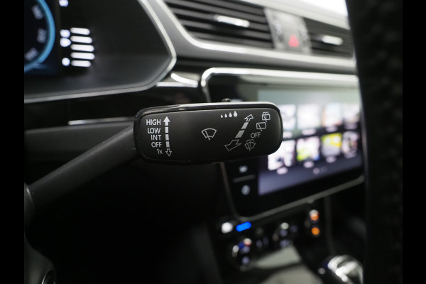 Škoda Superb Combi 1.4 TSI iV Laurin & Klement | Leder | Trekhaak | Massage | Canton | 360 | Memory | Stoelkoeling | Keyless