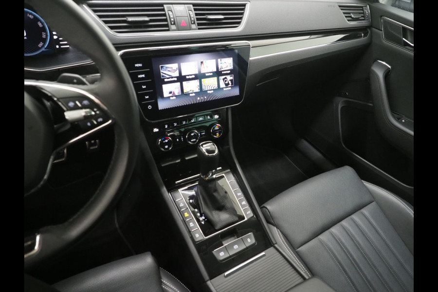 Škoda Superb Combi 1.4 TSI iV Laurin & Klement | Leder | Trekhaak | Massage | Canton | 360 | Memory | Stoelkoeling | Keyless