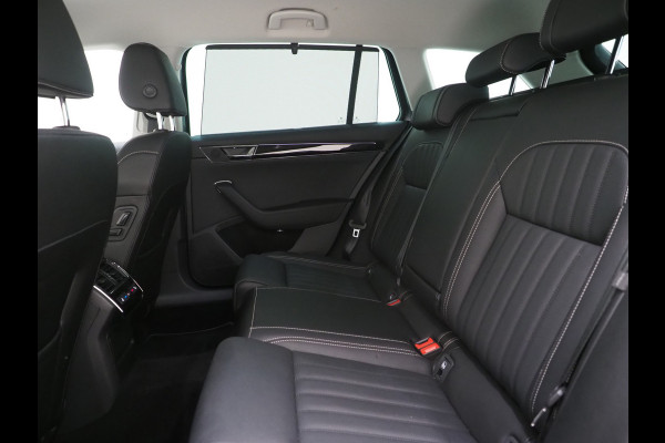 Škoda Superb Combi 1.4 TSI iV Laurin & Klement | Leder | Trekhaak | Massage | Canton | 360 | Memory | Stoelkoeling | Keyless