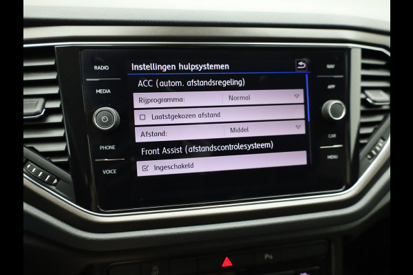 Volkswagen T-Roc 1.0 TSI Style | Trekhaak | Apple Carplay/ Android Auto | Prijs Rijklaar!!